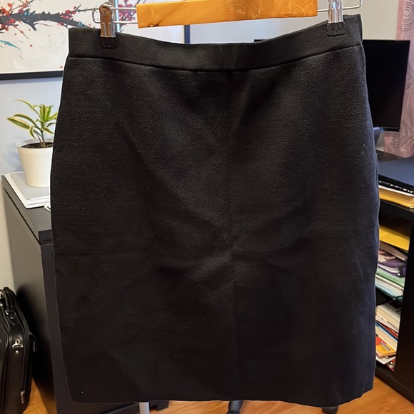 Karl Lagerfeld black knit skirt size L - Picture 2 of 4